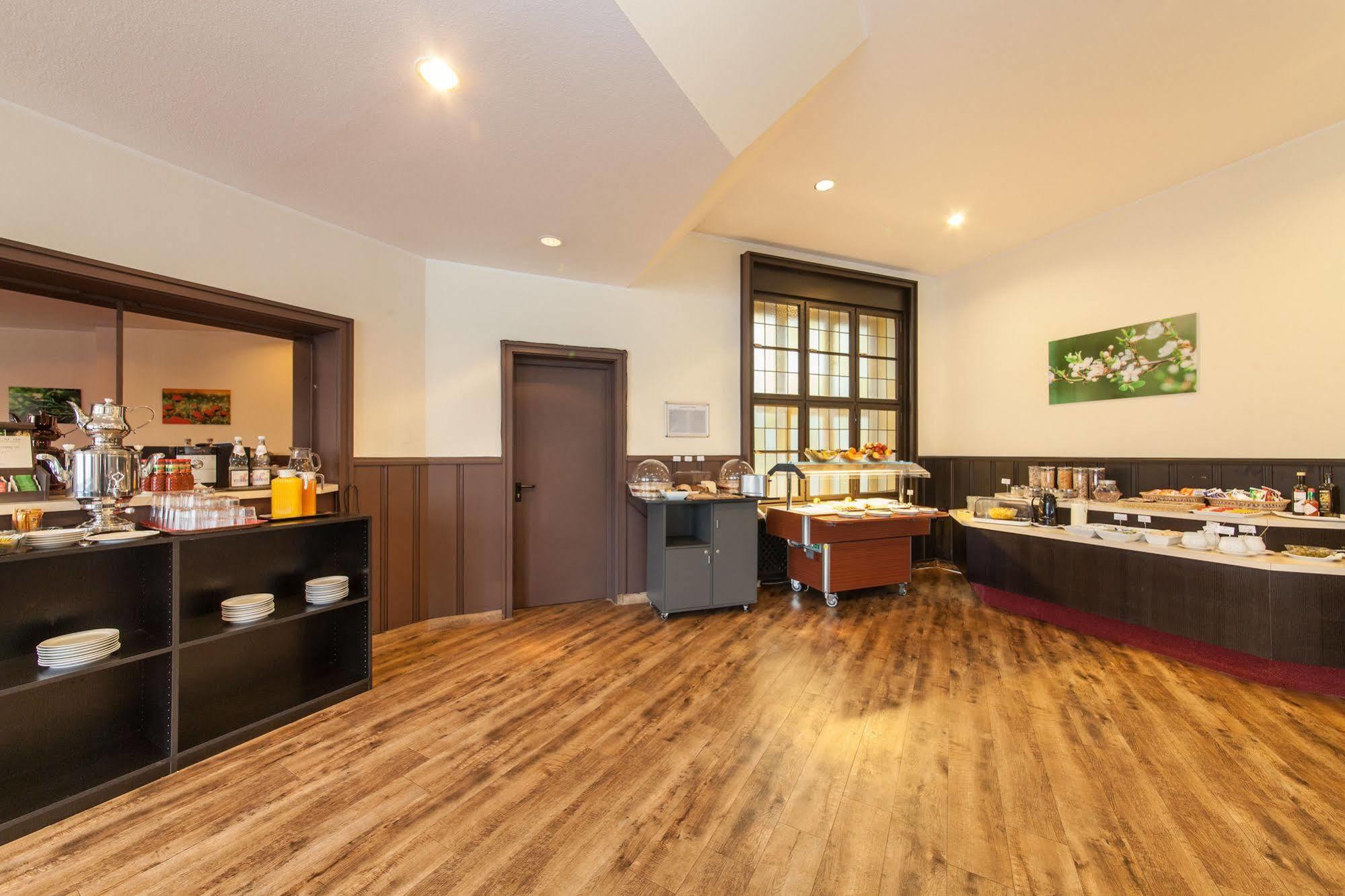 Hotel Maxim Duesseldorf City Luaran gambar